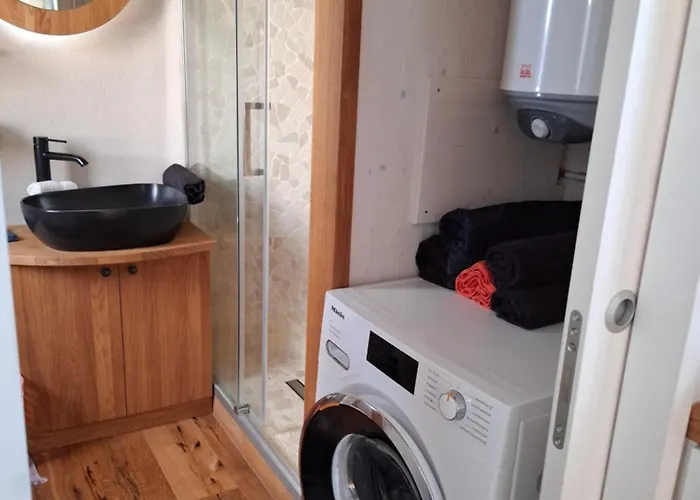 Tiny Time To Relax *